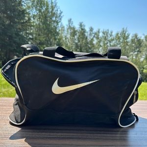 Nike Duffel Bag (Small/Medium)
